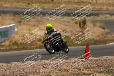 media/Apr-19-2025-AHRMA (Sat) [[3d98ca3309]]/Race/Group 1/Turn 4/